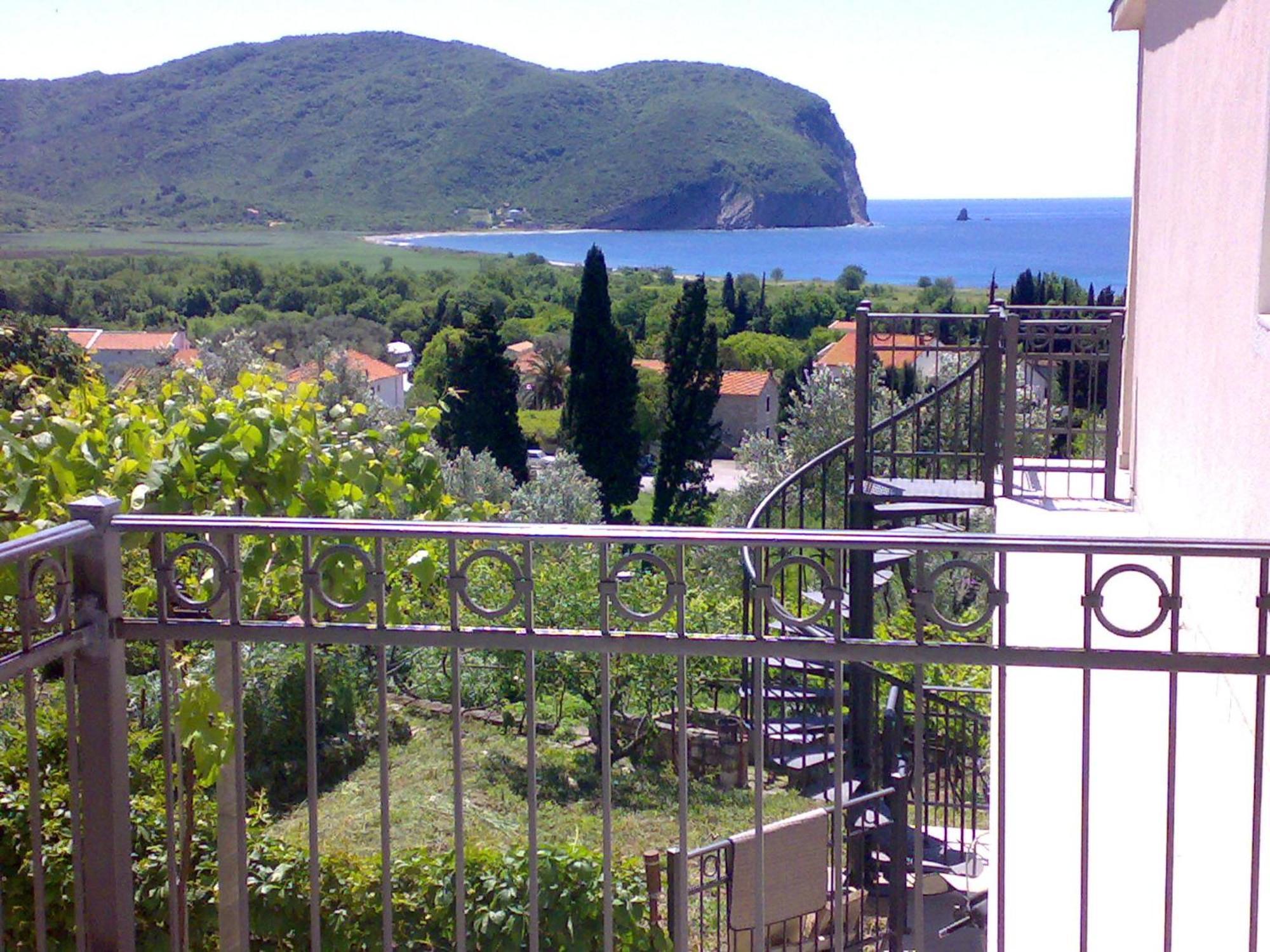 Apartments Midzor Petrovac Exterior foto