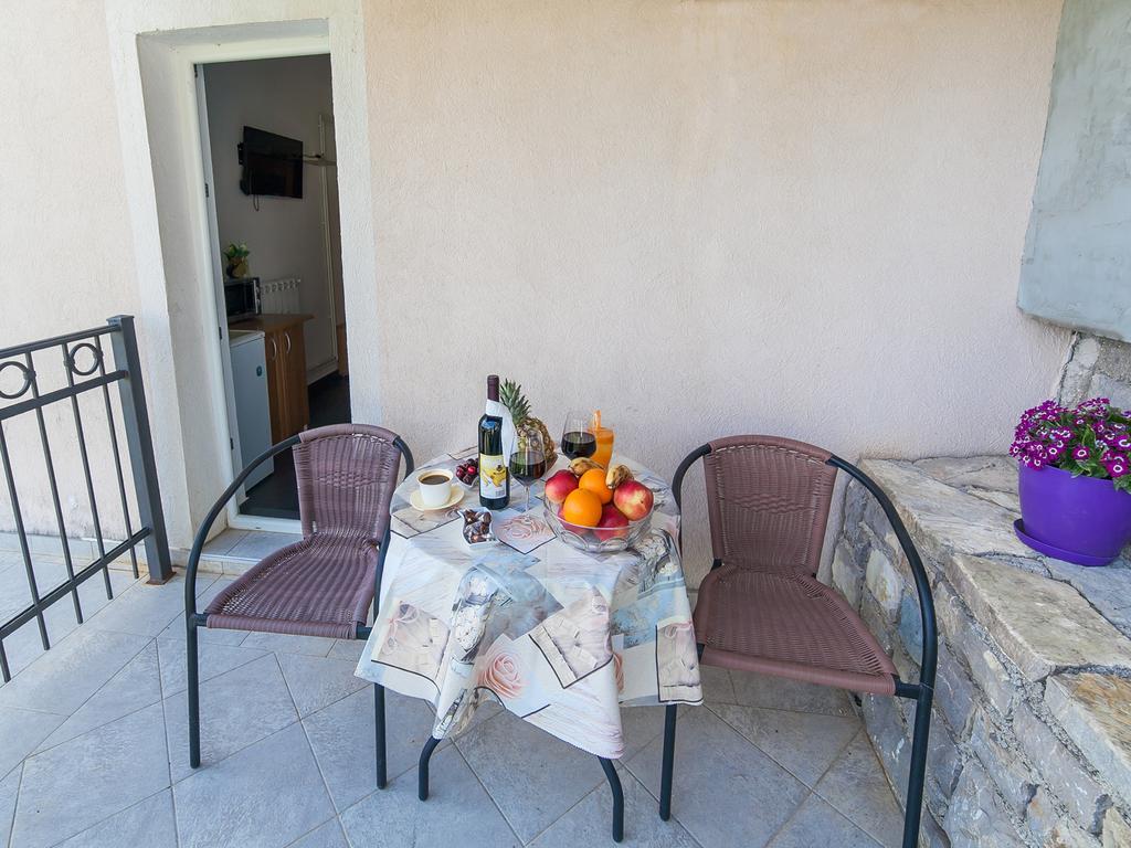 Apartments Midzor Petrovac Exterior foto