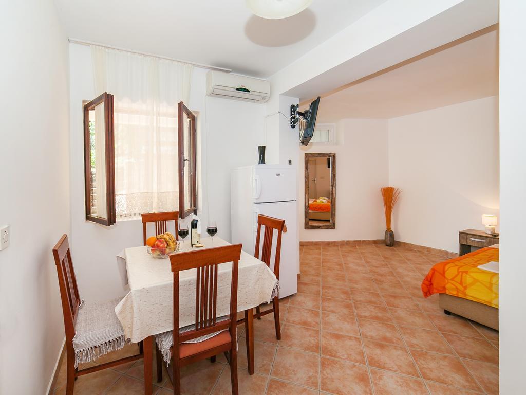 Apartments Midzor Petrovac Exterior foto