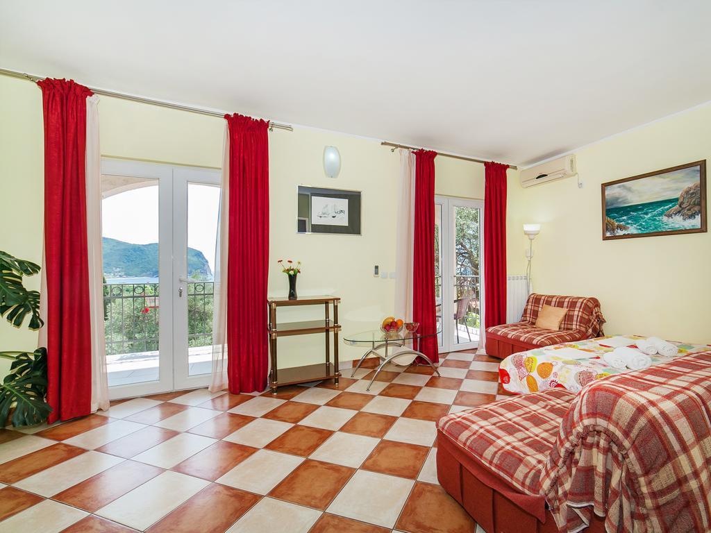 Apartments Midzor Petrovac Exterior foto