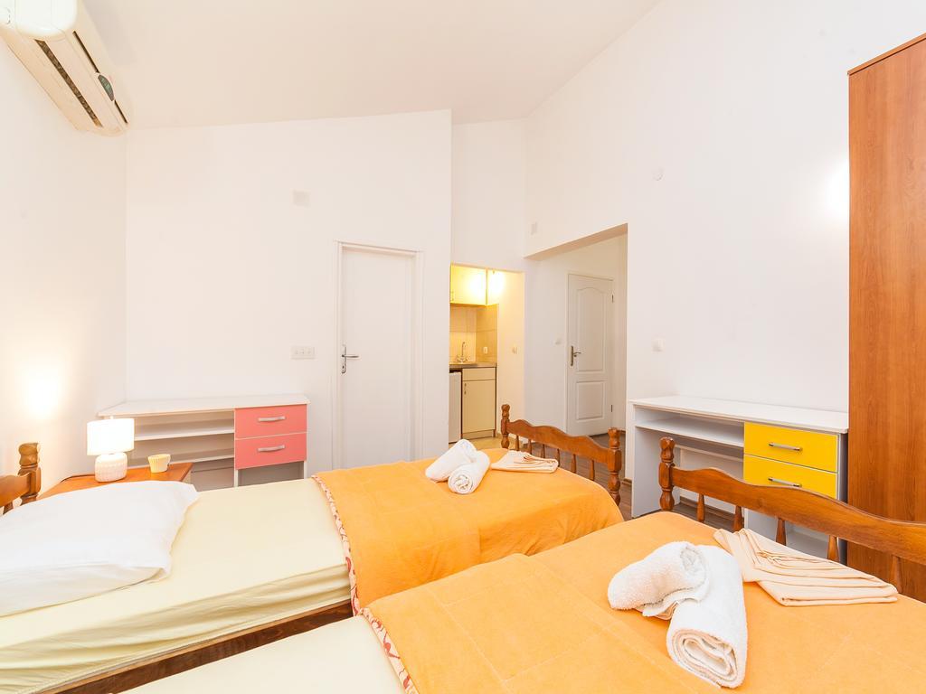 Apartments Midzor Petrovac Exterior foto