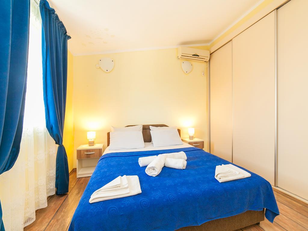 Apartments Midzor Petrovac Exterior foto